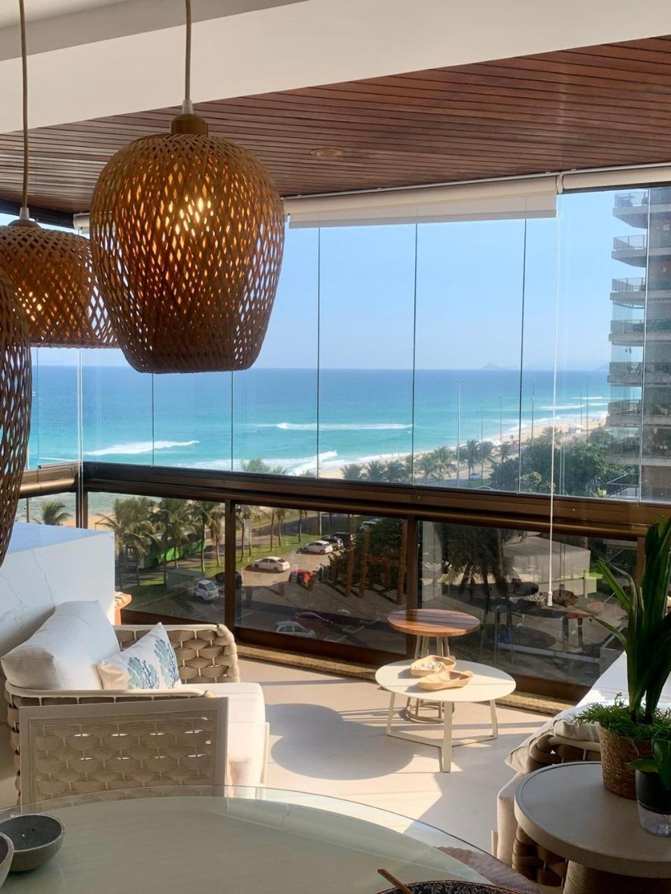 Lindo Apto No Melhor Lugar Da Barra Da Tijuca! Com Uma Vista De Tirar O Folego, Frente Para O Mar! Totalmente Equipado E Decorado Ao Lado Dos Melhores Hoteis E Quiosques Da Barra! Portaria 24H, Piscina, Sauna, Jacuzzi, Academia, Garagem, Wi-Fi, Lavan Рио де Жанейро Екстериор снимка