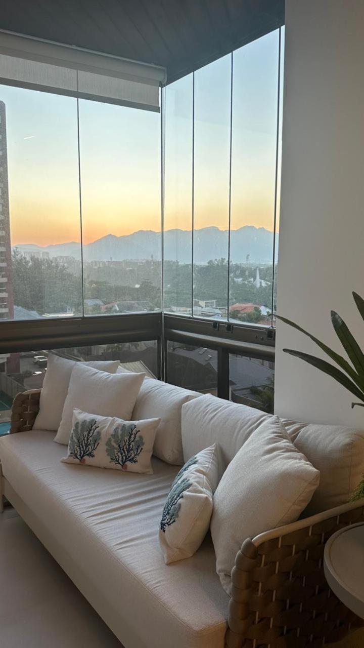 Lindo Apto No Melhor Lugar Da Barra Da Tijuca! Com Uma Vista De Tirar O Folego, Frente Para O Mar! Totalmente Equipado E Decorado Ao Lado Dos Melhores Hoteis E Quiosques Da Barra! Portaria 24H, Piscina, Sauna, Jacuzzi, Academia, Garagem, Wi-Fi, Lavan Рио де Жанейро Екстериор снимка