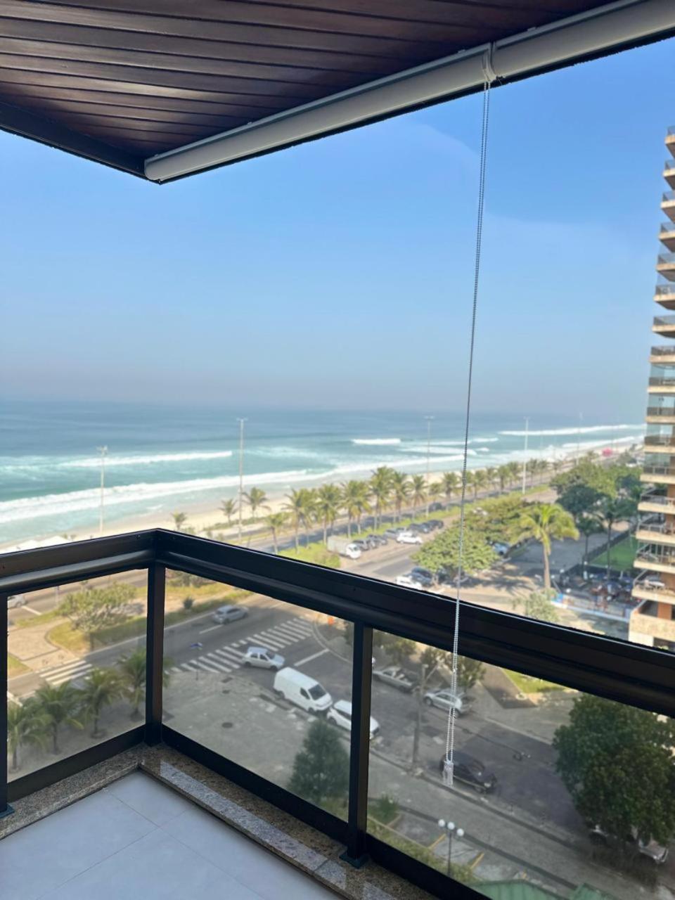 Lindo Apto No Melhor Lugar Da Barra Da Tijuca! Com Uma Vista De Tirar O Folego, Frente Para O Mar! Totalmente Equipado E Decorado Ao Lado Dos Melhores Hoteis E Quiosques Da Barra! Portaria 24H, Piscina, Sauna, Jacuzzi, Academia, Garagem, Wi-Fi, Lavan Рио де Жанейро Екстериор снимка